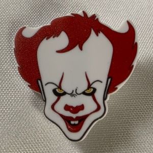 🎉Host Pick🎉. NWT. Handmade Pennywise Stephen King Horror Movie It Pin Brooch!